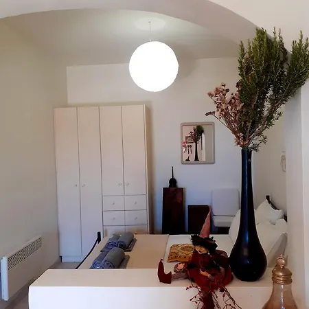 M.houses1 Holiday home Agios Romanos